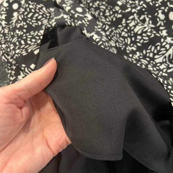 HUNTER BELL black and white abstract print with leather trip sleeveless dress - Picture 15 of 15